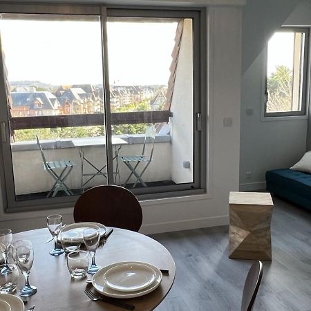 Cabourg : Duplex Renove 2 Pieces, Acces Direct Plage, Fibre, Parking, Cuisine Equipee, 4 Pers. - Fr-1-487-351 المظهر الخارجي الصورة
