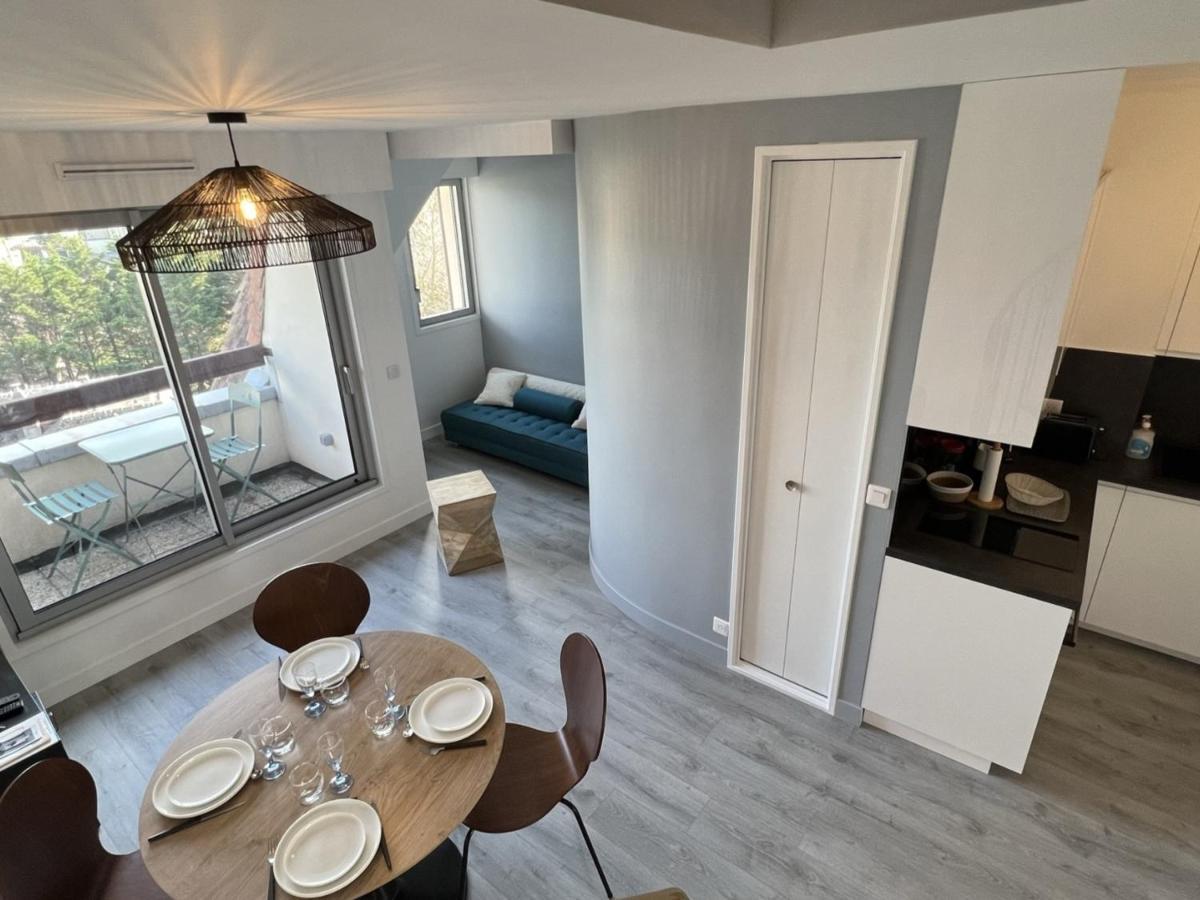 Cabourg : Duplex Renove 2 Pieces, Acces Direct Plage, Fibre, Parking, Cuisine Equipee, 4 Pers. - Fr-1-487-351 المظهر الخارجي الصورة